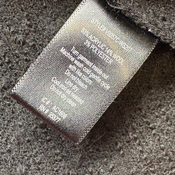 Revolve Sanctuary Boucle Knit Long Line Button Front Sweater Vest Black Size S - Picture 8 of 11